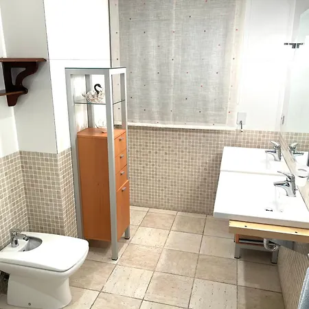 Casa Con Piscina Privada Cerca De Barcelona *